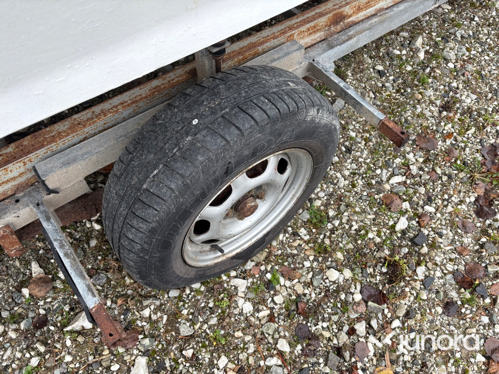 Båt + Trailer - Li-Bo, 19