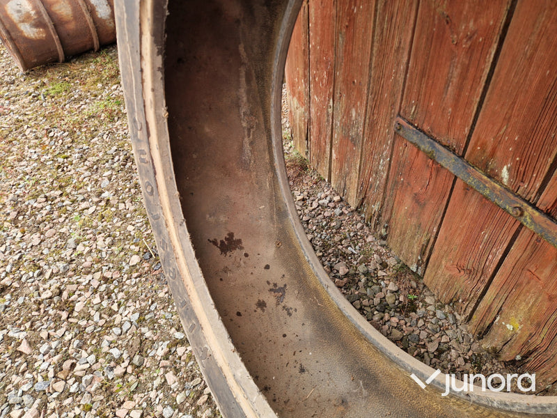 Traktordäck Firestone 16,9-38