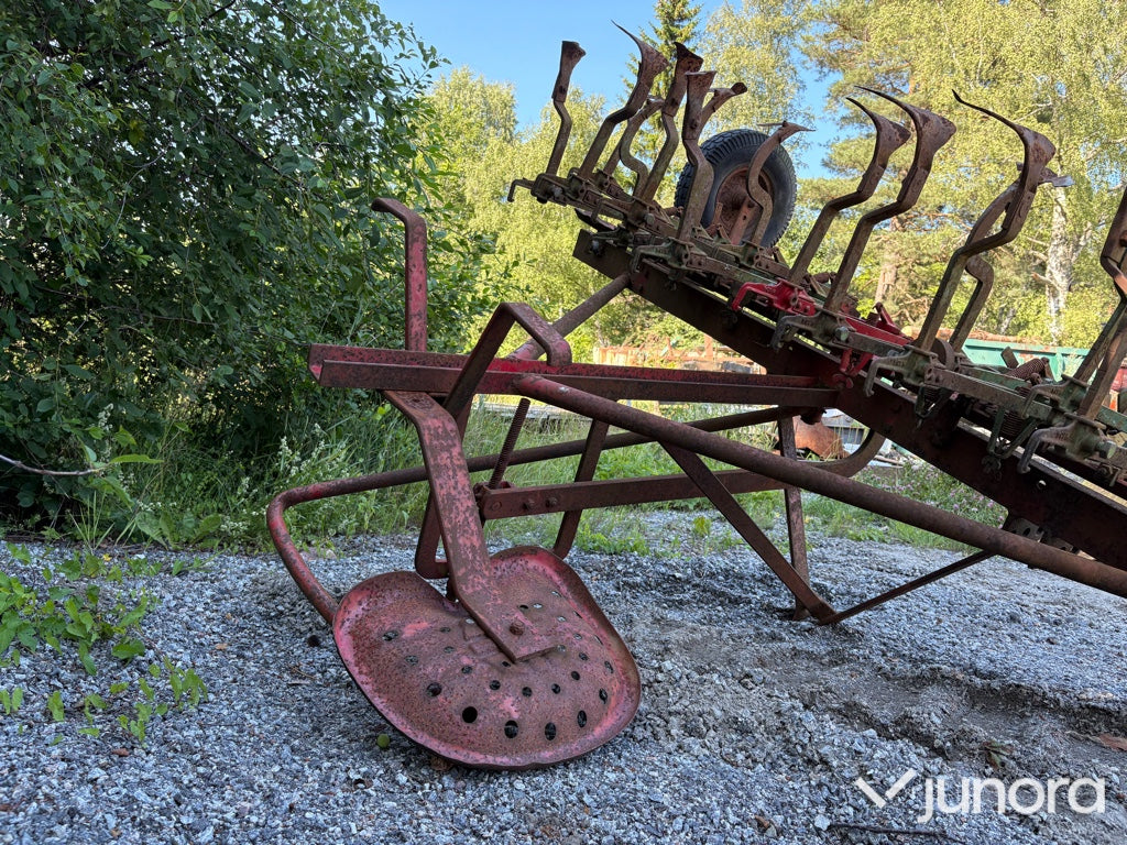 Kultivator / rödhacka