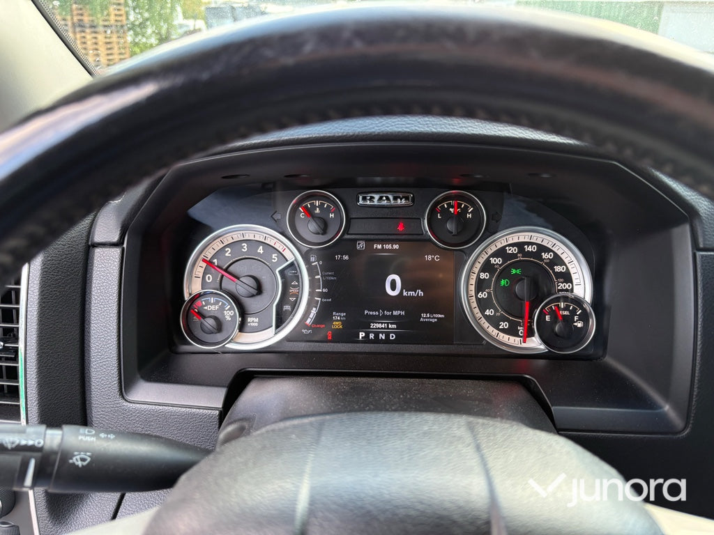 Pickup - Dodge RAM 1500