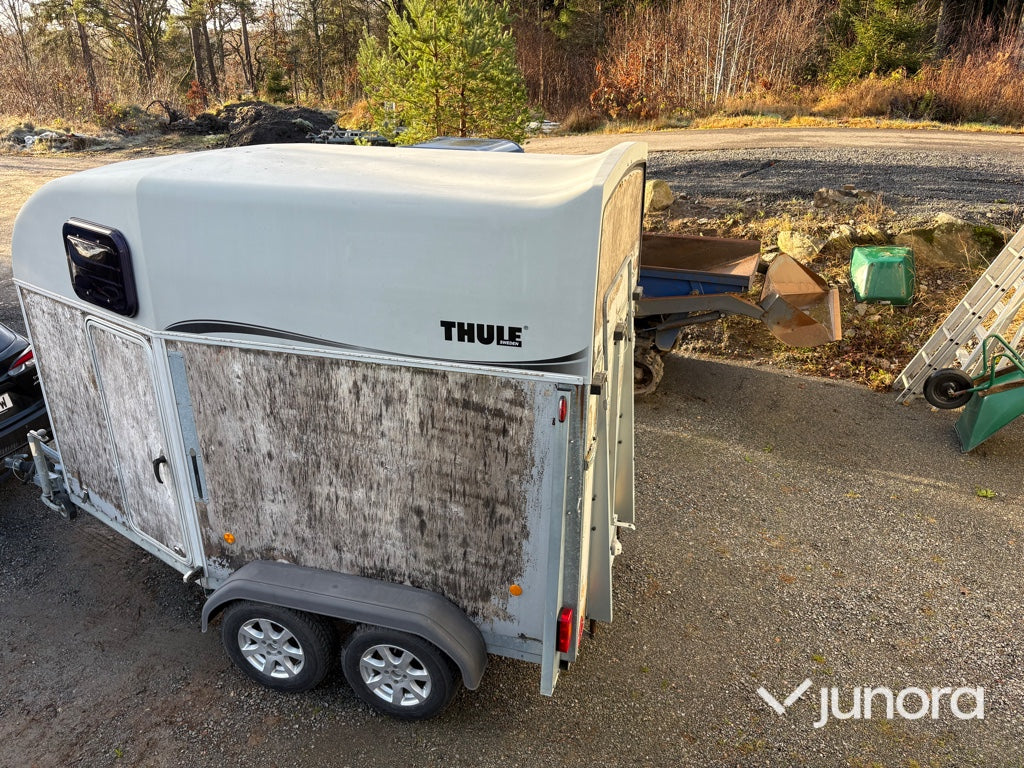 Hästtransport - Thule 150 E5