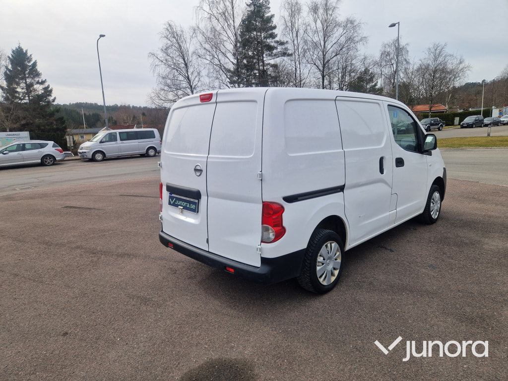 Skåpbil - Nissan NV200