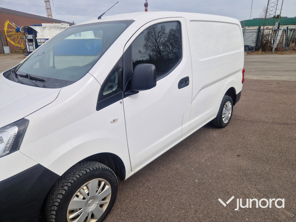 Skåpbil - Nissan NV200