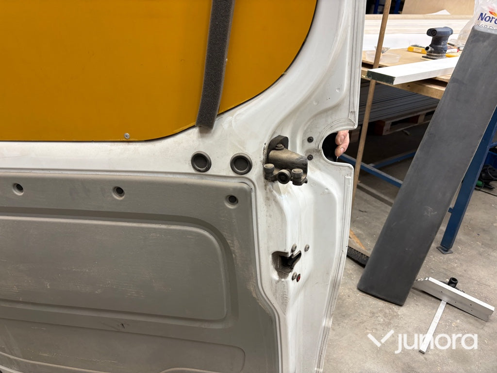 Höger skjutdörr - Nissan Primastar/Opel Vivaro/Renault Trafic