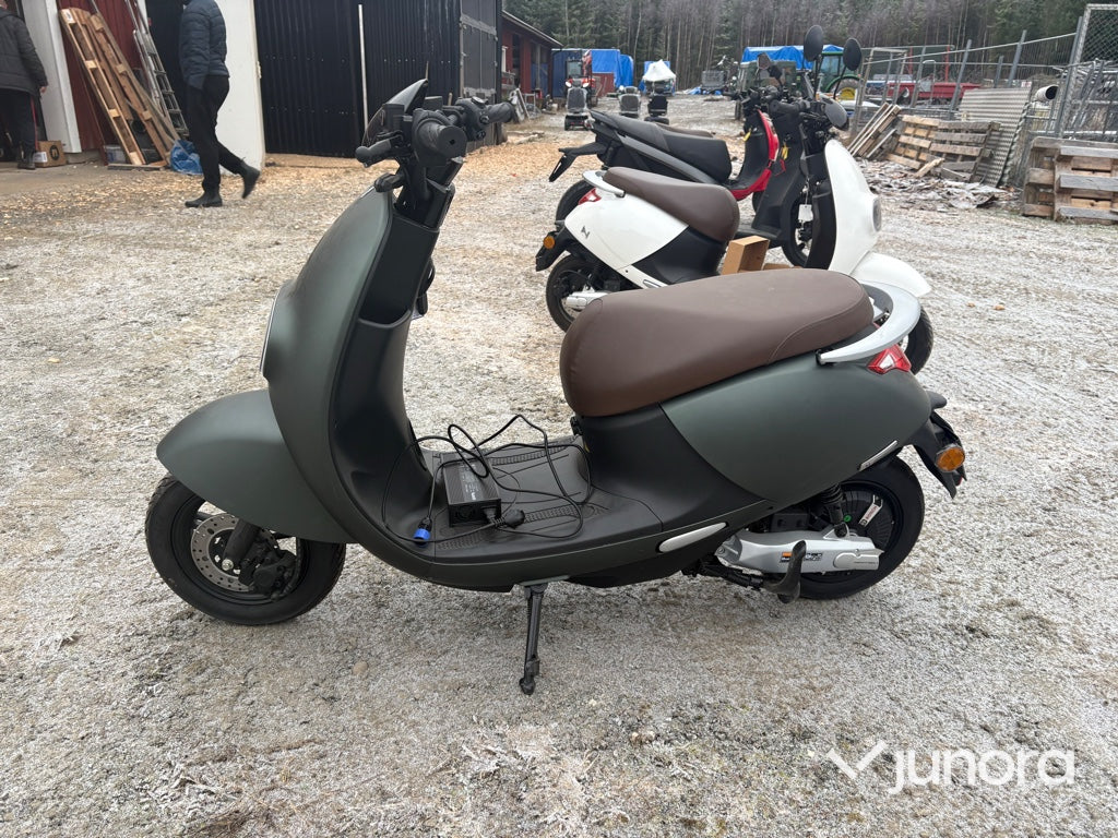 Moped - LVNENG, LX02