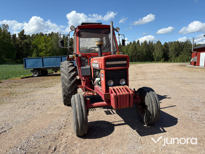 Traktor Volvo BM T 650