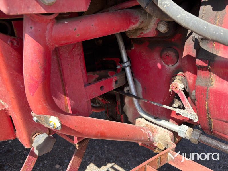 Traktor Volvo BM T 650