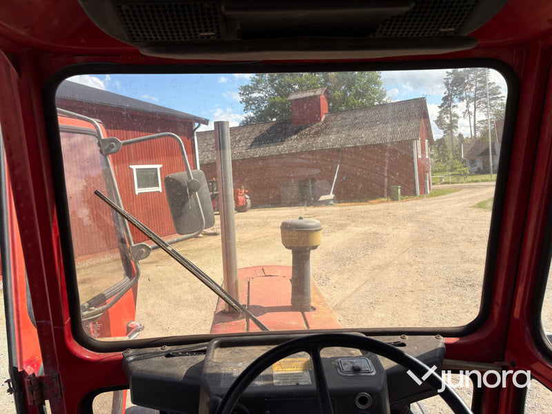 Traktor Volvo BM T 650