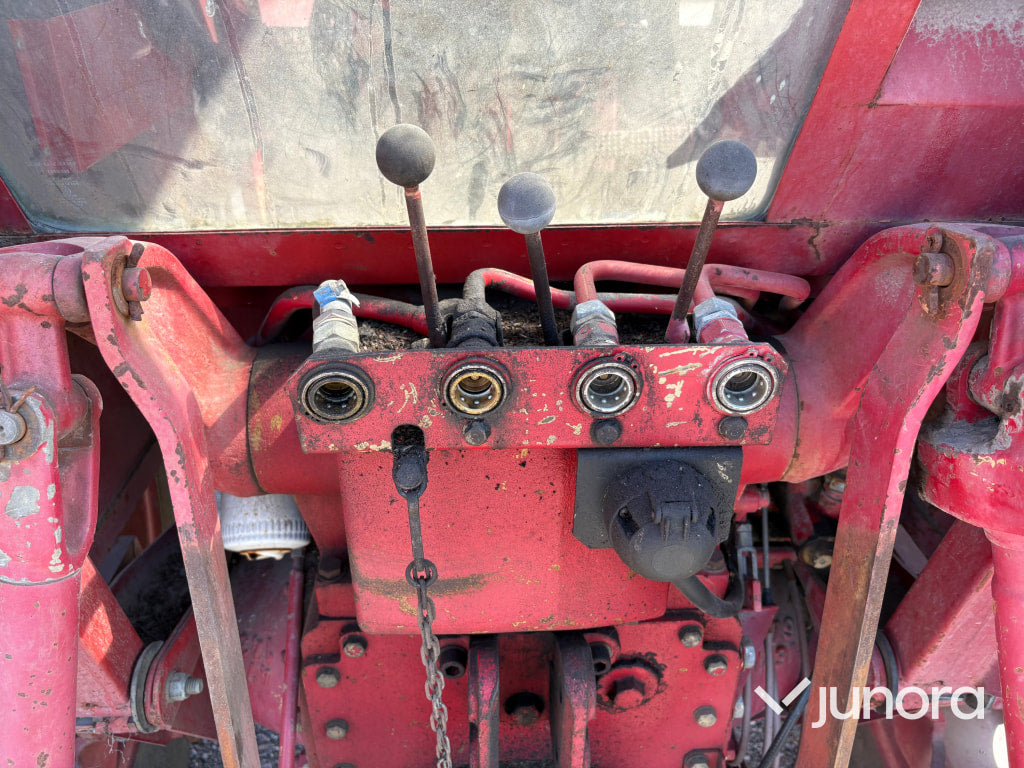 Traktor Volvo BM T 650