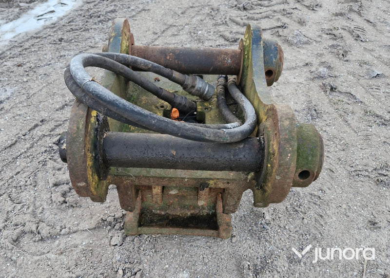 Skopor + Snabbfäste - 2 Skopor, Hydrauliskt snabbfäste