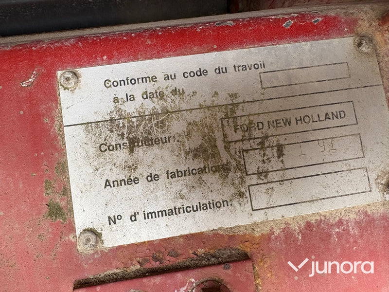 Rundbalspress New Holland 865