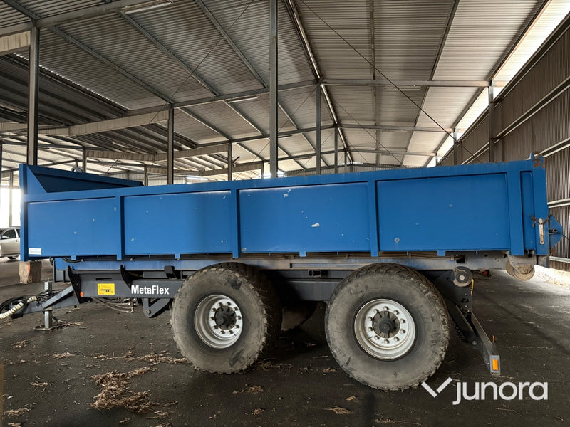 Lastväxlarvagn med flak - Metsjö MetaFlex 50-60