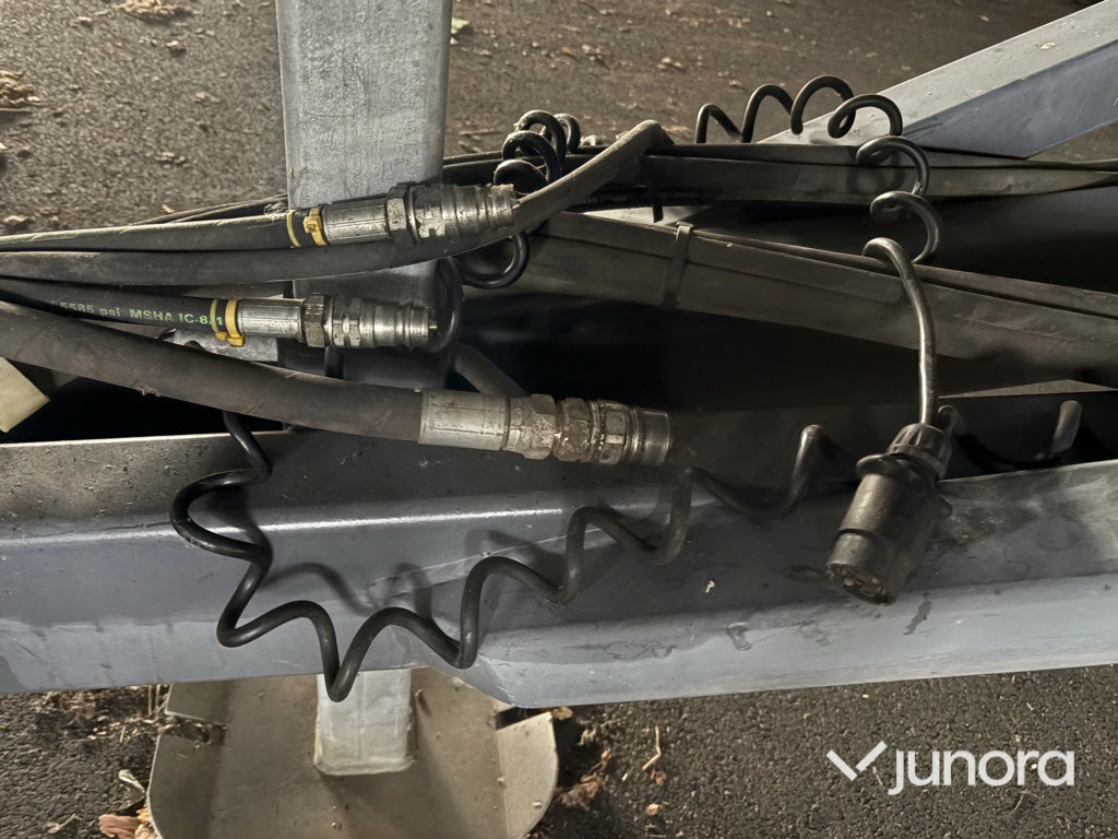 Lastväxlarvagn med flak - Metsjö MetaFlex 50-60
