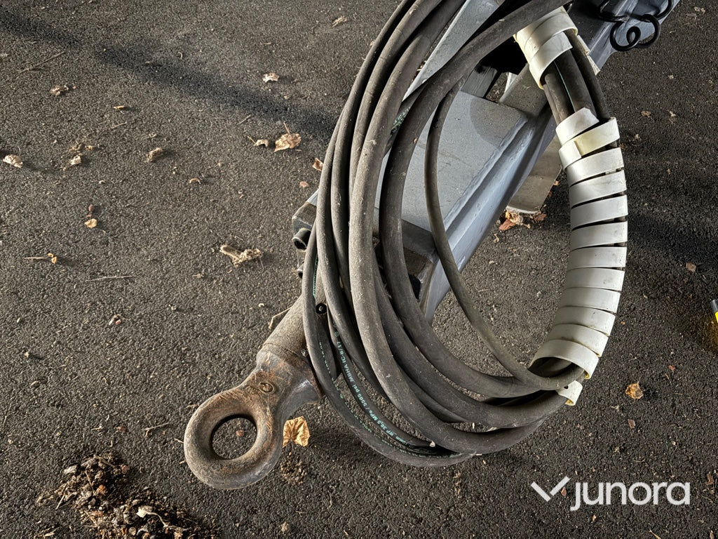 Lastväxlarvagn med flak - Metsjö MetaFlex 50-60