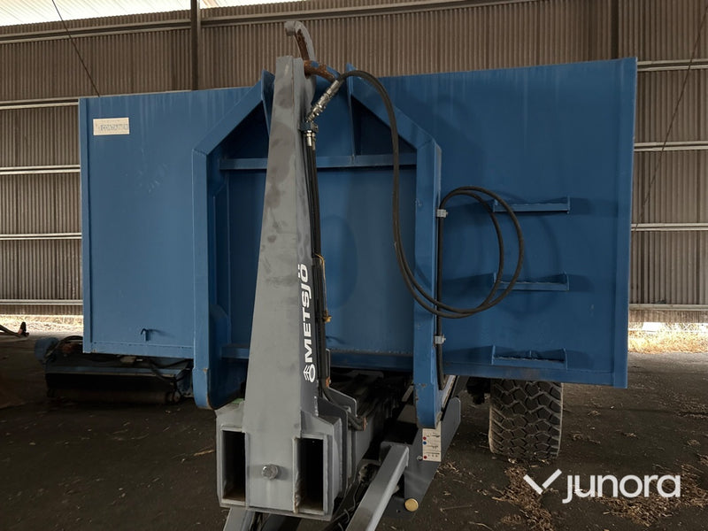 Lastväxlarvagn med flak - Metsjö MetaFlex 50-60