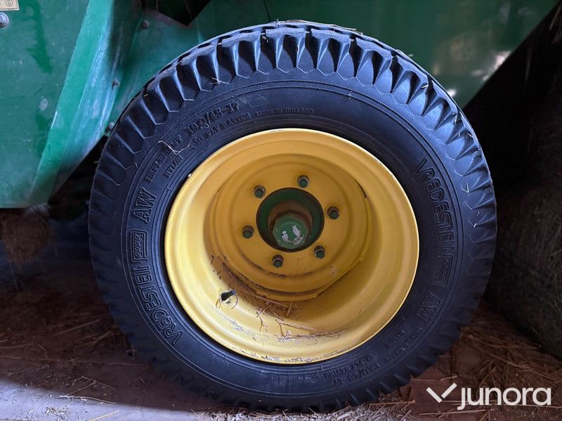 Fixkammarpress John Deere 578