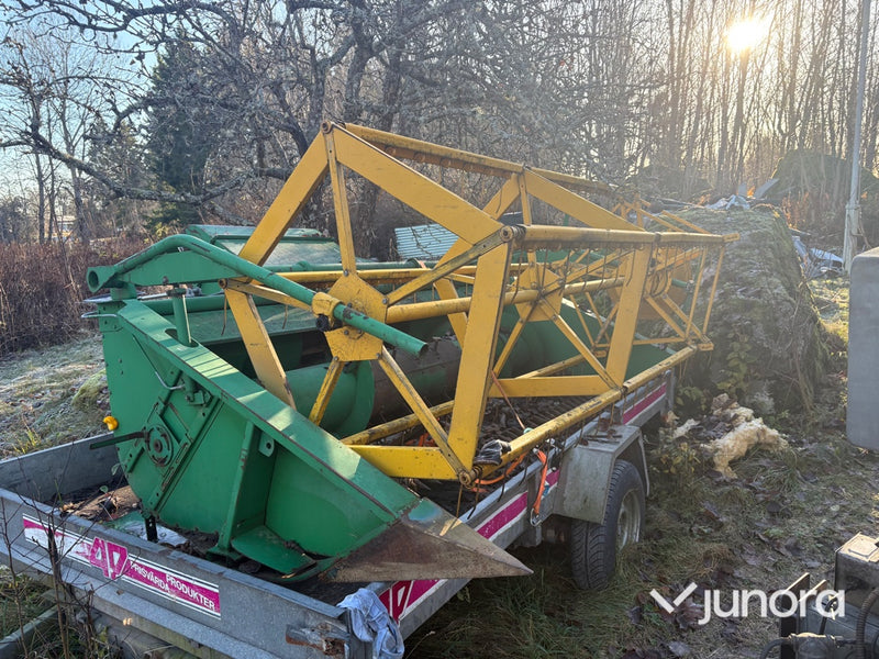 Skärbord - Till Skördetröska, S830 BM