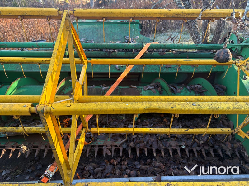 Skärbord - Till Skördetröska, S830 BM