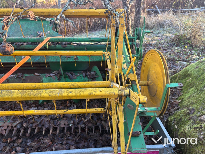 Skärbord - Till Skördetröska, S830 BM