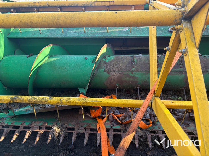 Skärbord - Till Skördetröska, S830 BM