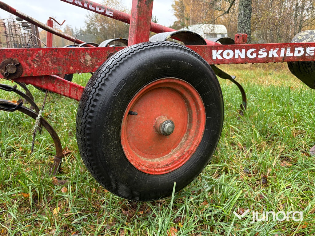 Kultivator Kongskilde Vibro Flex VF 313