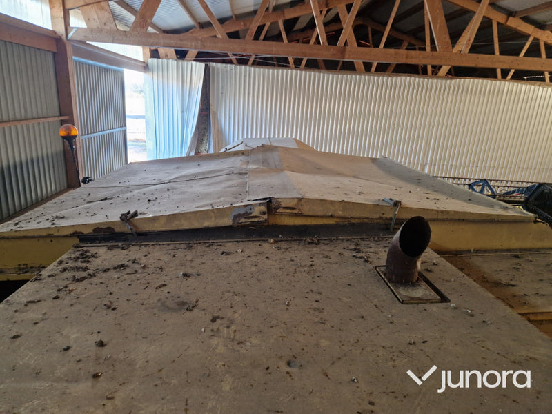 Tröska - New Holland TF 46