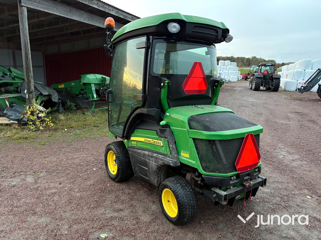 Redskapsbärare John Deere 1575