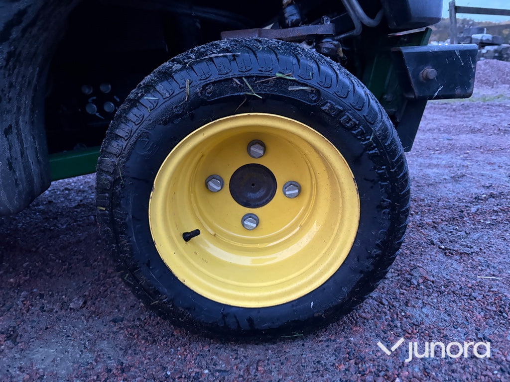 Redskapsbärare John Deere 1575
