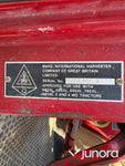 Traktor IH 685XL internationell med Trima fronlyft