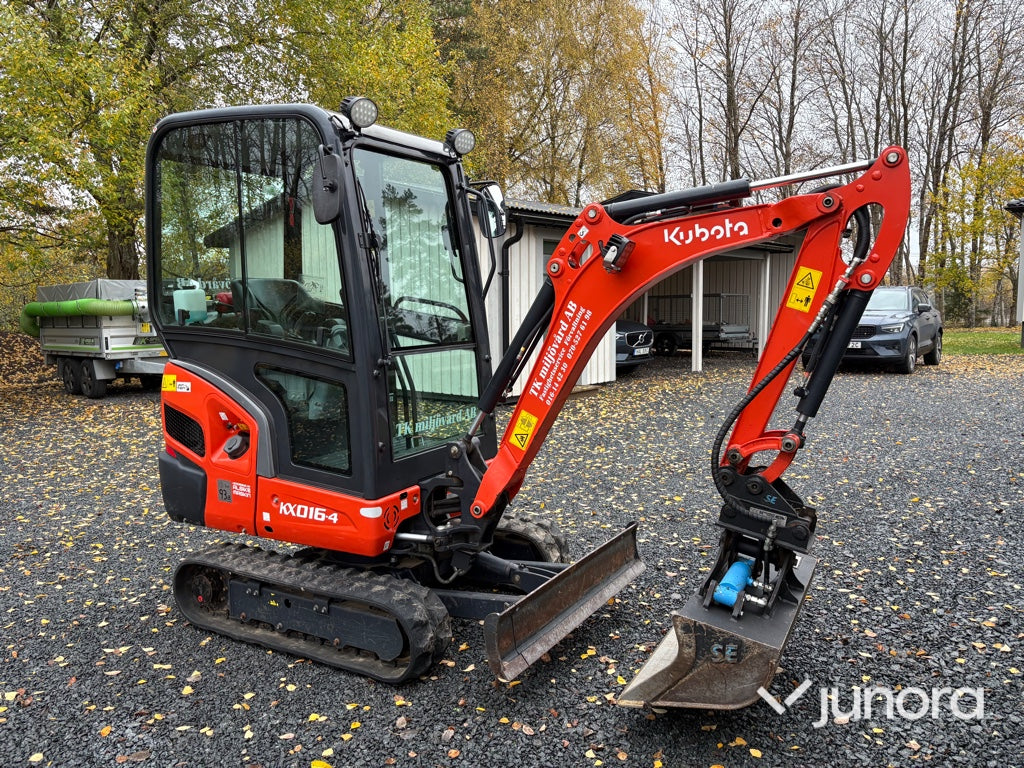 Grävmaskin Kubota KX016-4 med redskap