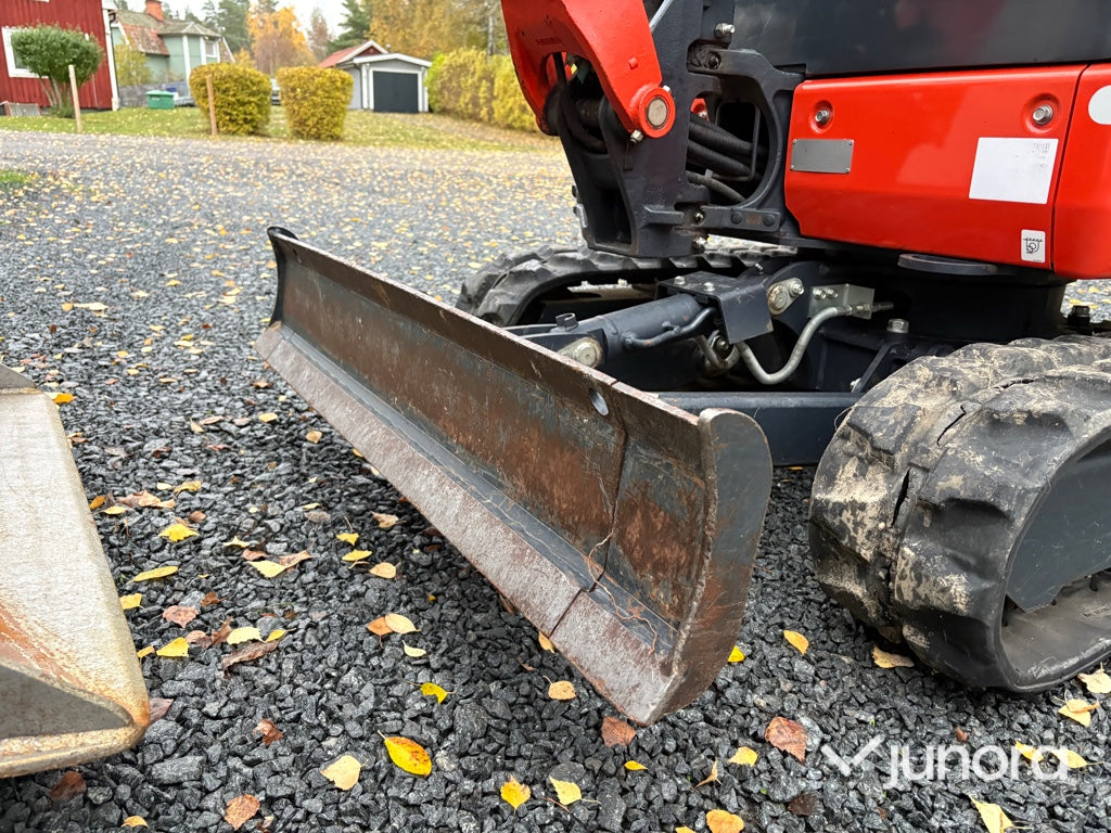 Grävmaskin Kubota KX016-4 med redskap