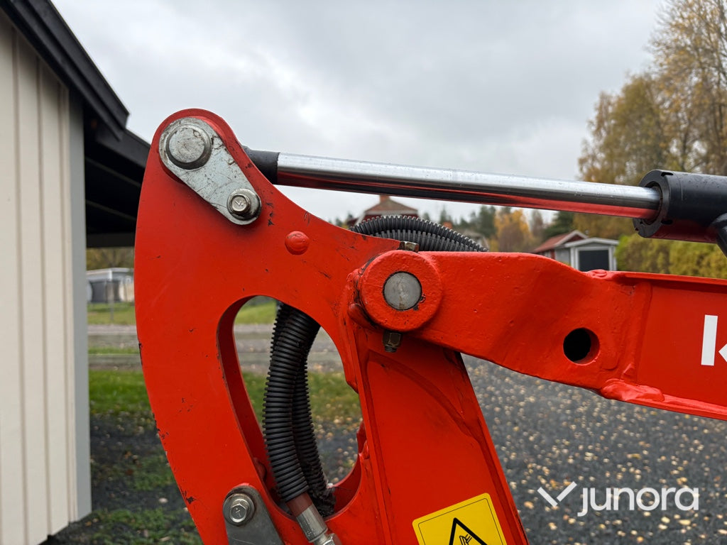 Grävmaskin Kubota KX016-4 med redskap