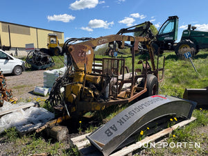 Häglinge skogsvagn med drift