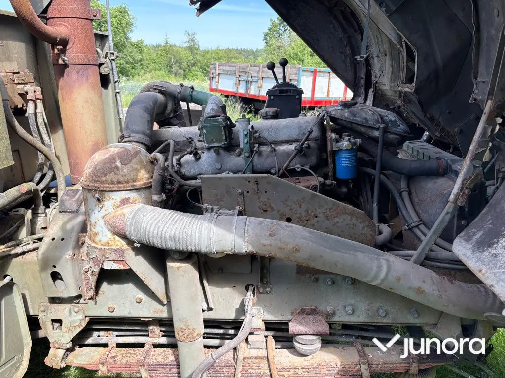Veteranlastbil  - Volvo F85 + verktygsvagn 2