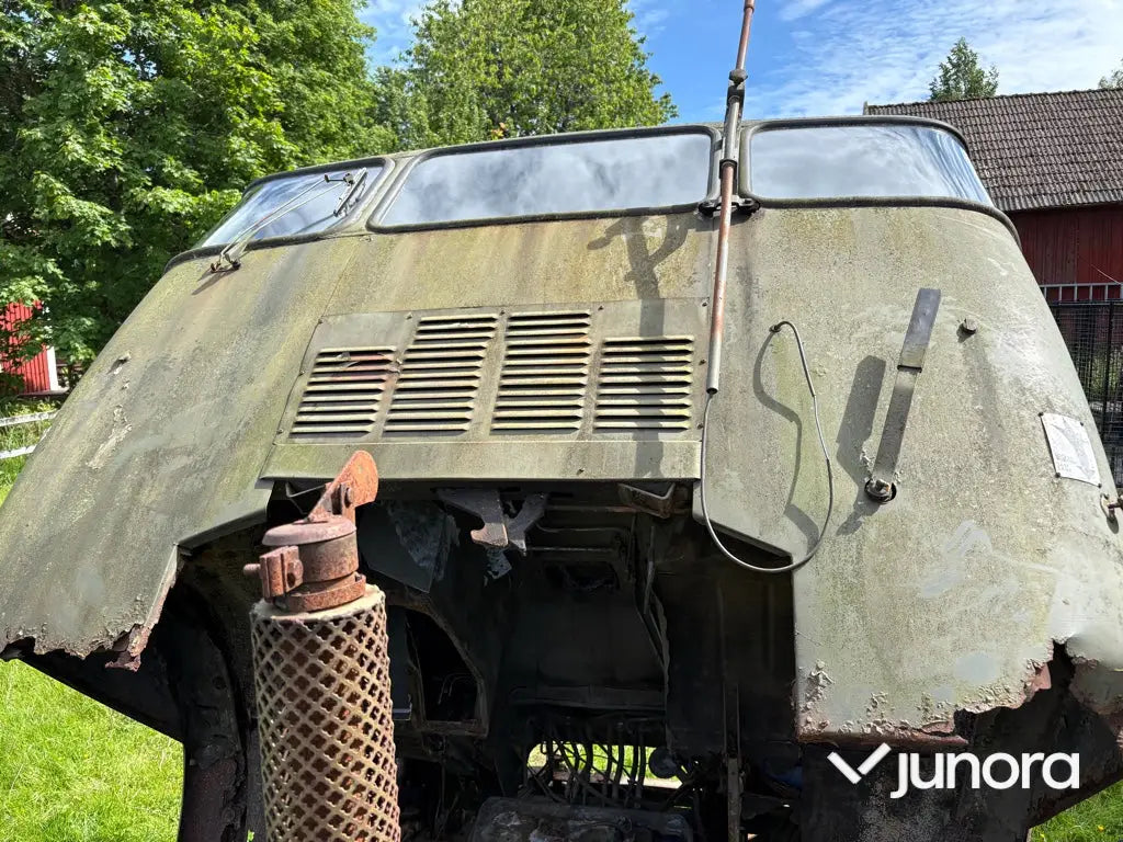 Veteranlastbil  - Volvo F85 + verktygsvagn 2