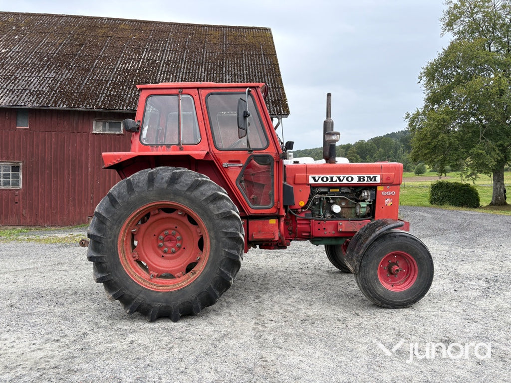 Traktor Volvo BM 650
