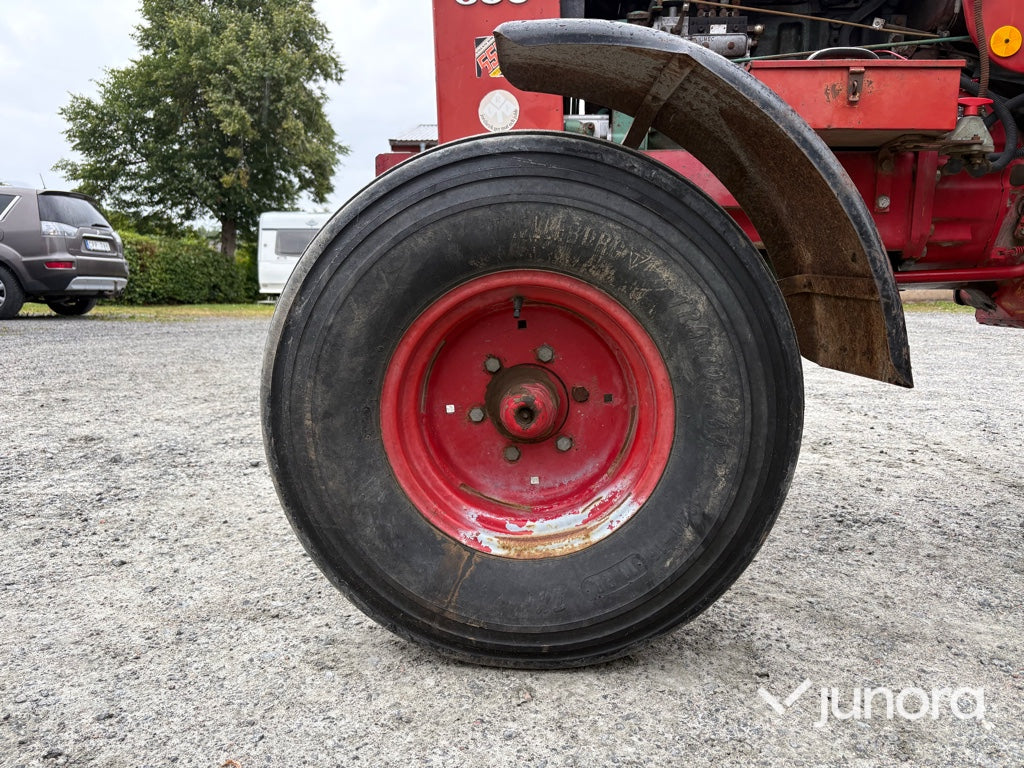 Traktor Volvo BM 650