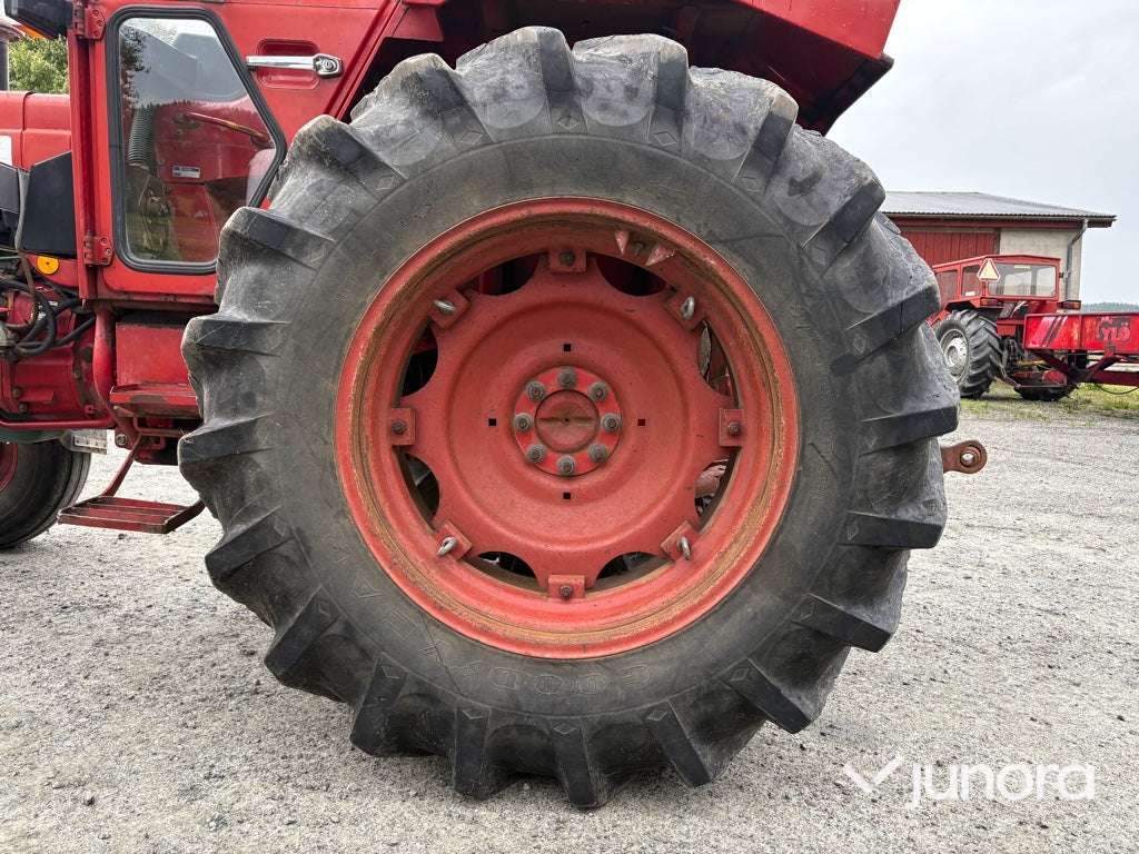 Traktor Volvo BM 650