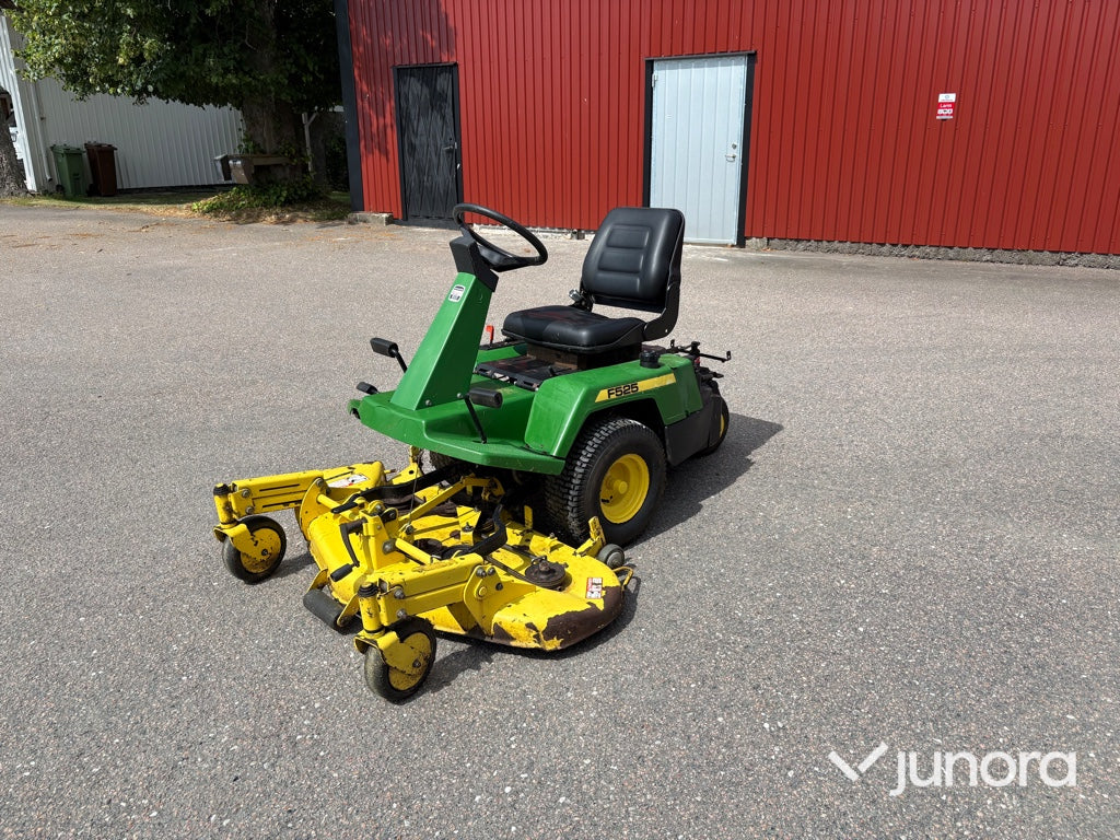 Frontklippare - John Deere, F525