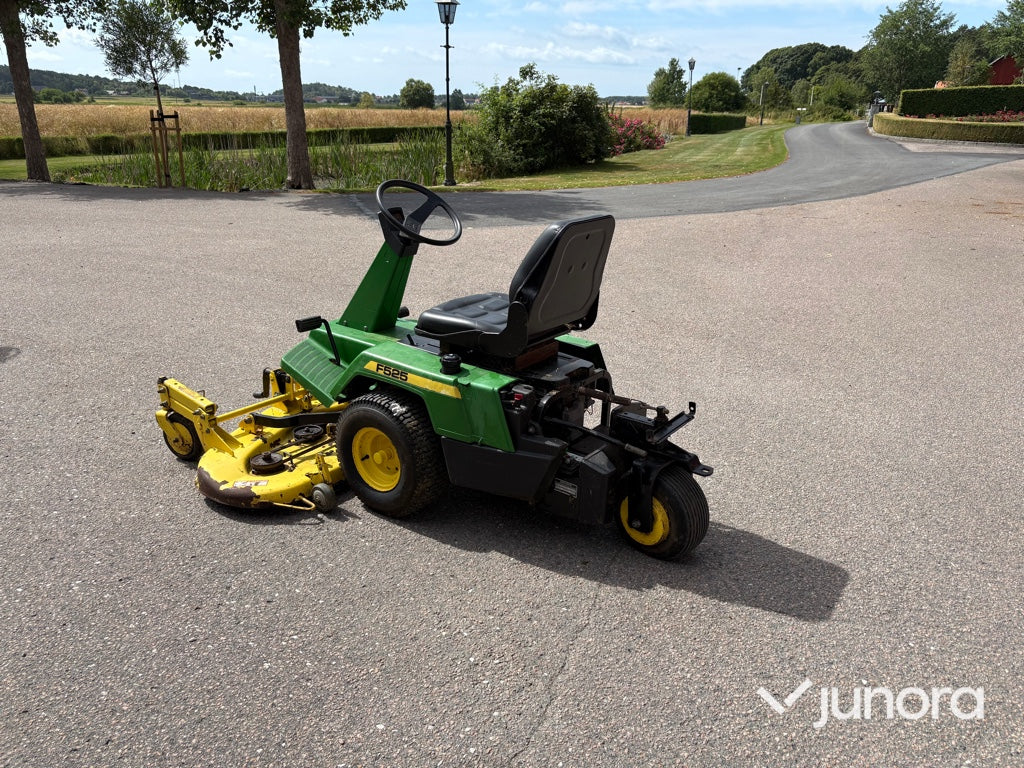 Frontklippare - John Deere, F525