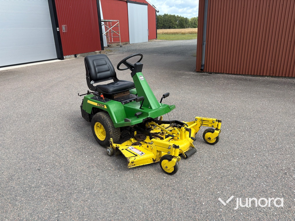 Frontklippare - John Deere, F525