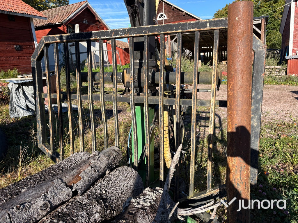 Skogsvagn Farma 8-51 D