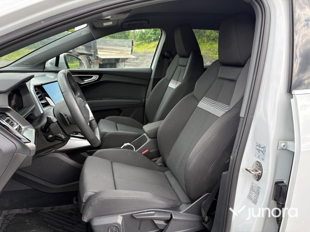 Personbil - Audi,  Q4 e-tron