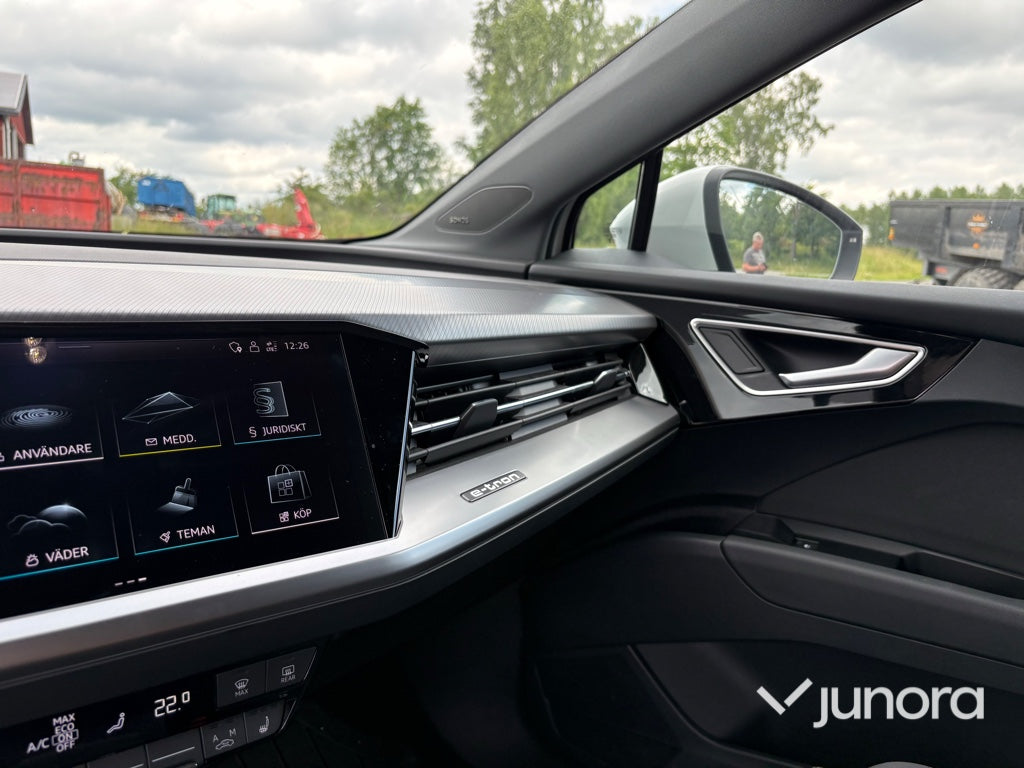Personbil - Audi,  Q4 e-tron