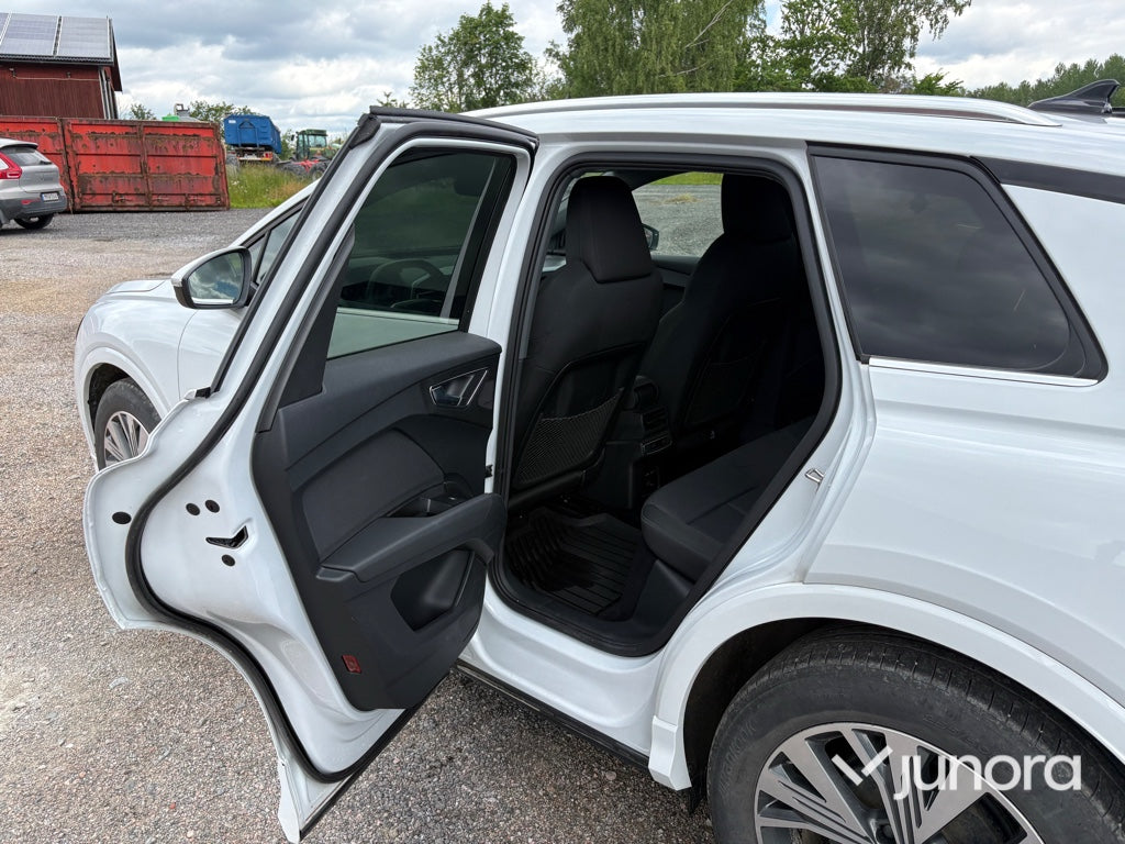 Personbil - Audi,  Q4 e-tron