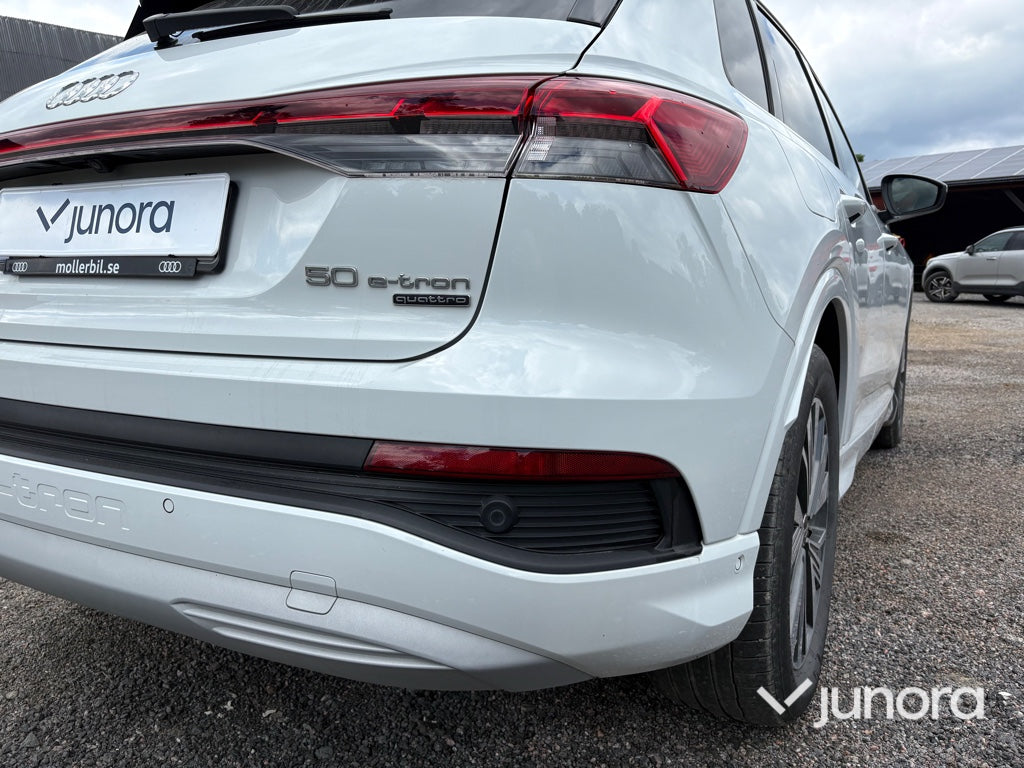 Personbil - Audi,  Q4 e-tron