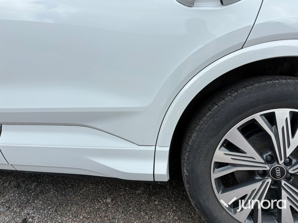 Personbil - Audi,  Q4 e-tron