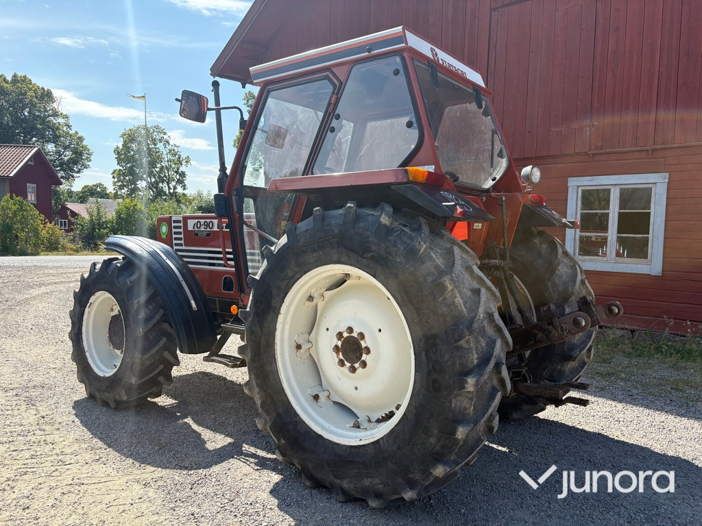 Traktor - Fiat, 70-90 DT