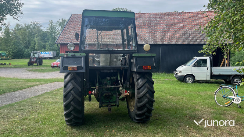 John Deere 2030