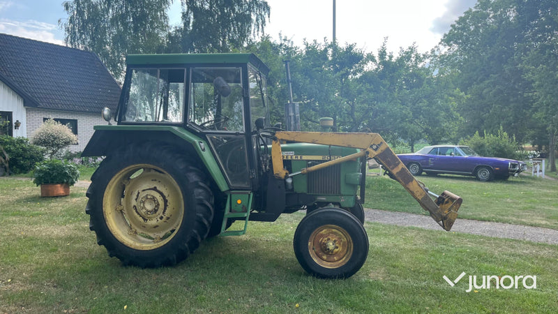 John Deere 2030